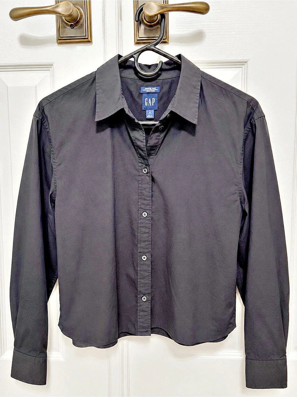 Gap Cropped Shirt Black Cotton Button Down Size Medium NWT